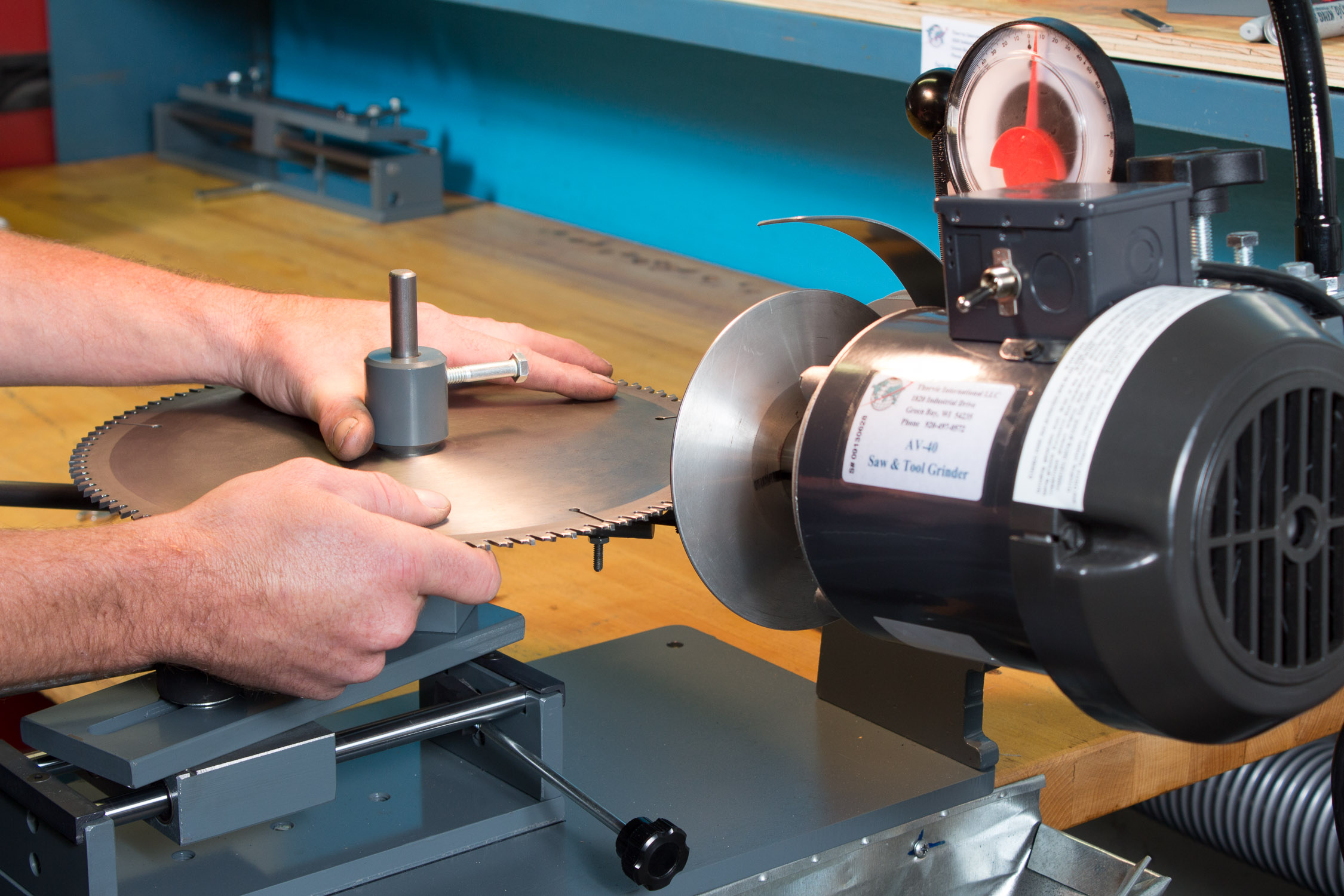 Read more about the article Offering A Variety Of Sharpening Machines To Fit Your Needs
